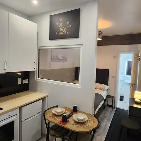 Deluxe Twin Or King Bed Near Airport & *