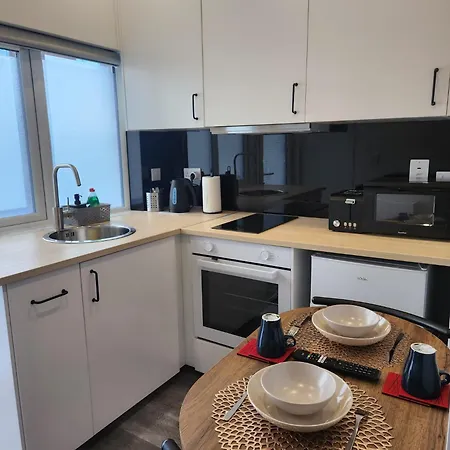 Deluxe Twin Or King Bed Near Airport & Dublin